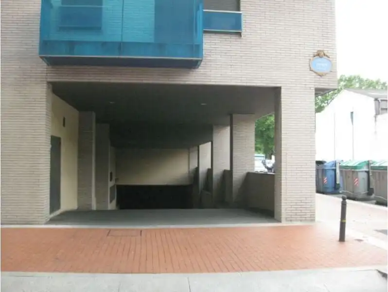Garage zum Verkauf in Barakaldo 