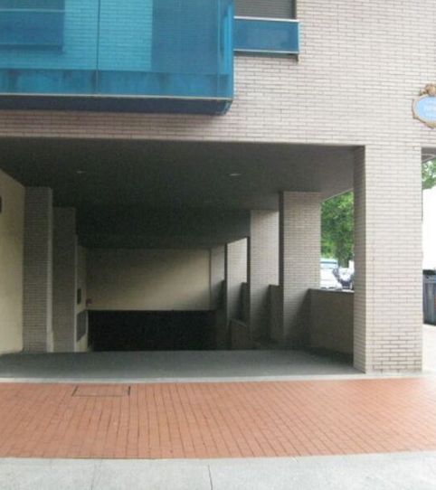 Foto 2 von Garage zum Verkauf in Zopimpa, Cruces, Barakaldo