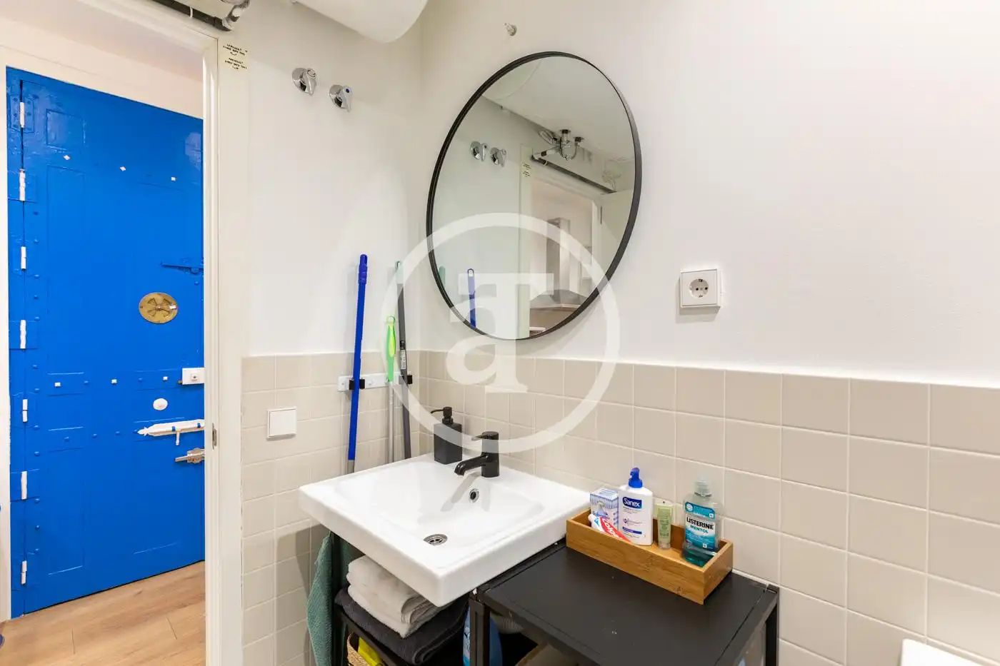 Flat for rent in Calle de Alberto Bosch, Jerónimos