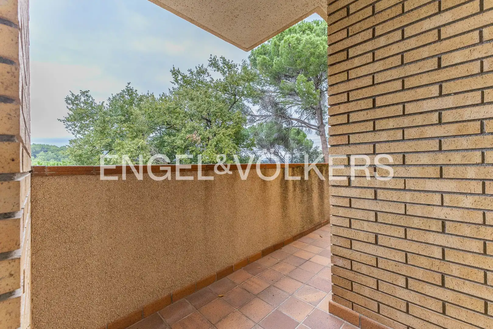 Terrassa de Casa o xalet en venda en Castellar del Vallès amb Aire condicionat, Calefacció i Jardí privat