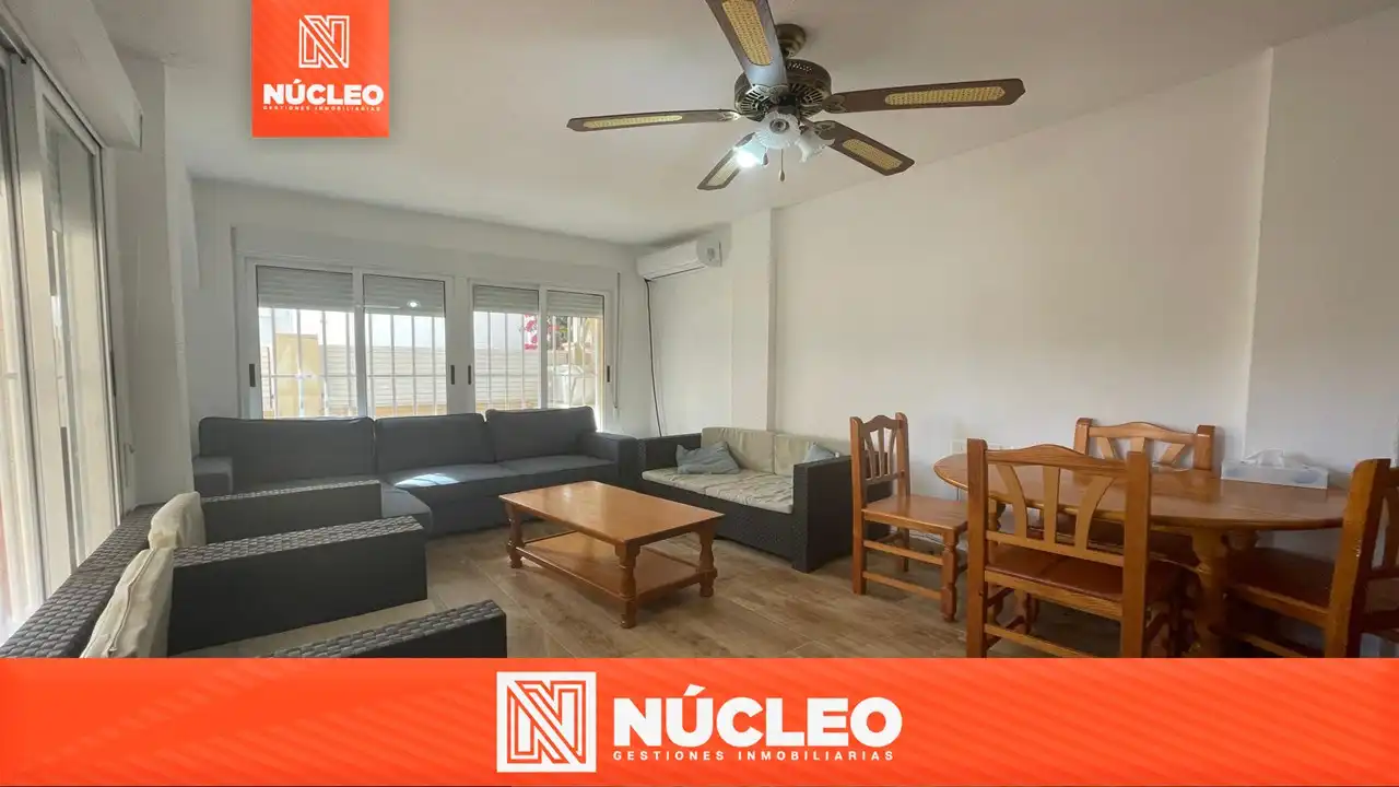 Einfamilien-Reihenhaus zur Miete in Calle Madamme Curie, Zona los Frutales, Playa de los Locos