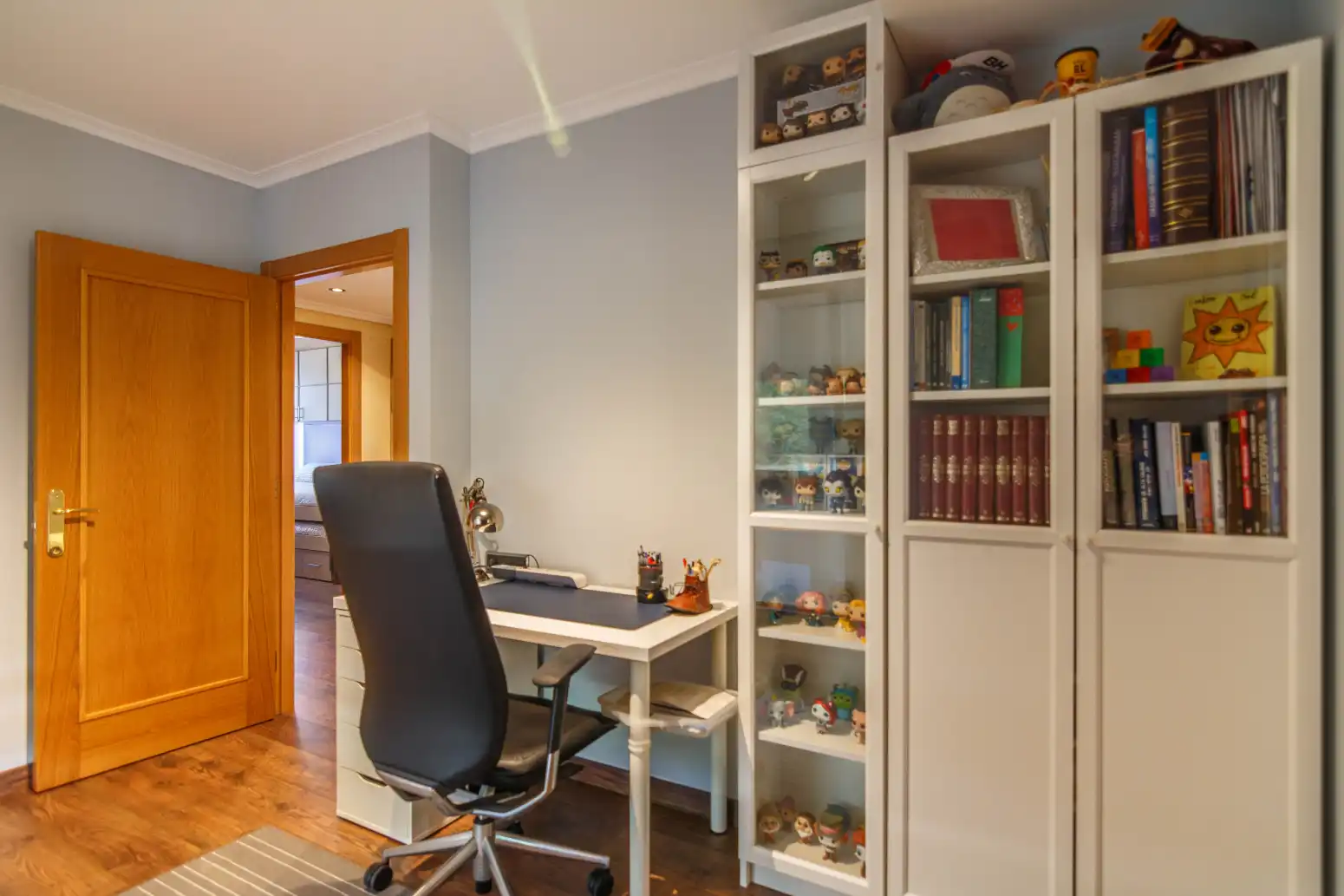 Bedroom of Flat for sale in El Carbayedo - El Quirinal