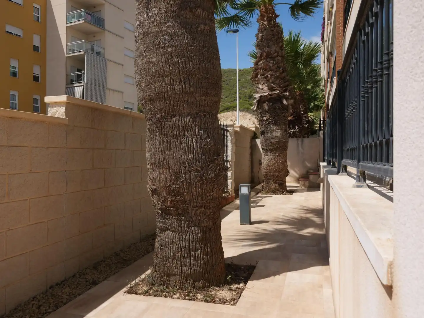 Parking de Apartamento en venta en Guardamar del Segura con Aire acondicionado, Jardín privado y Terraza