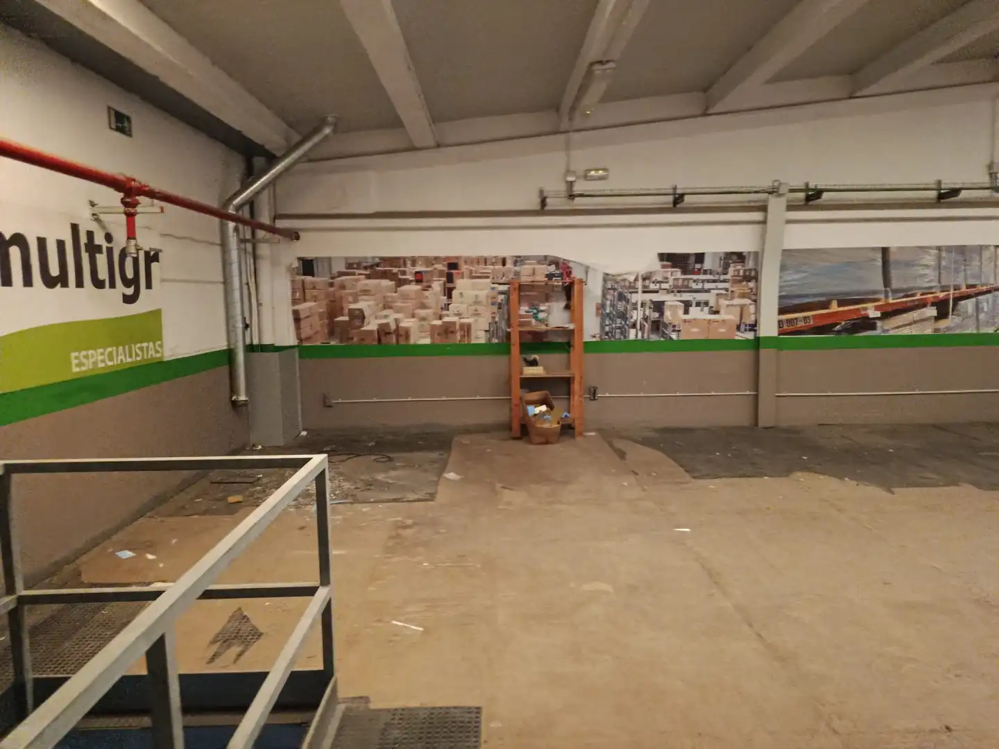 Nau industrial de lloguer en El Vendrell