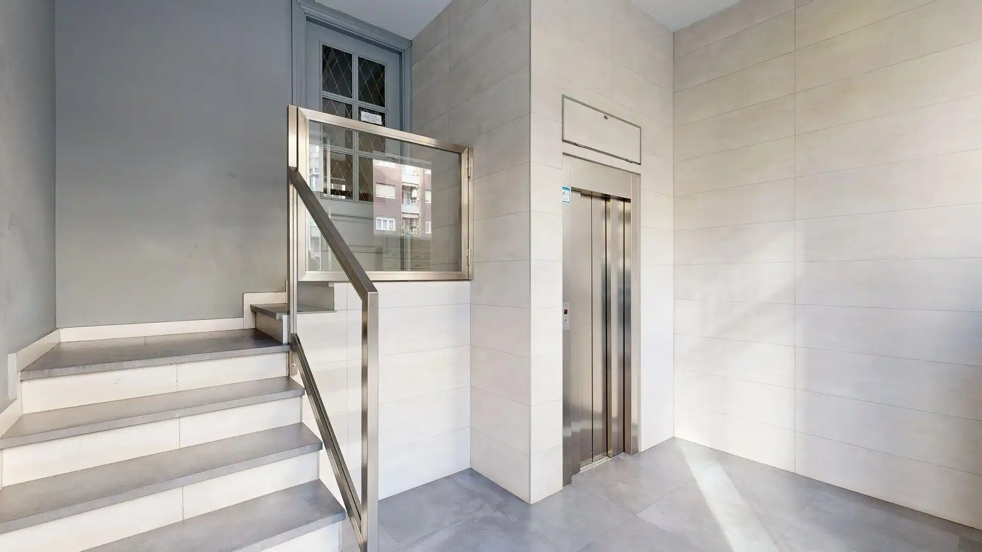 Piso en venta en Zaragoza con Calefacción, Terraza y Balcón