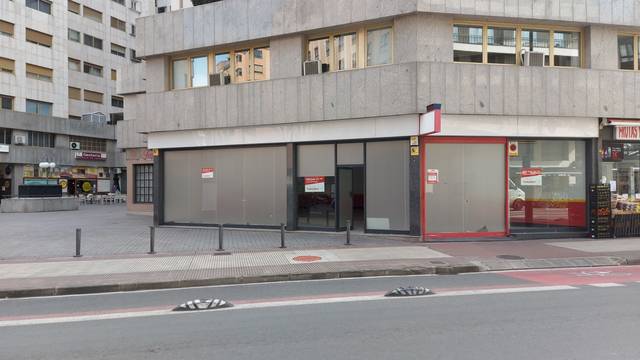 Local comercial en Alquiler en Logroño - Marques de Murrieta en Gran Via