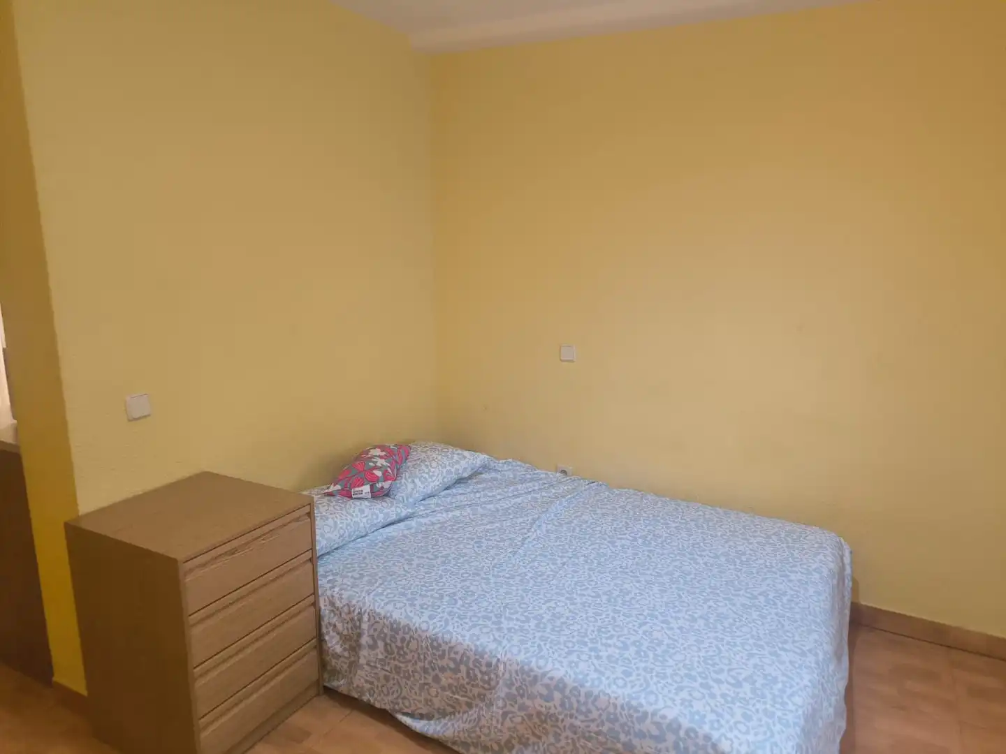 Schlafzimmer von Wohnung zur Miete in Madrid mit Klimaanlage, Heizung und Parkett