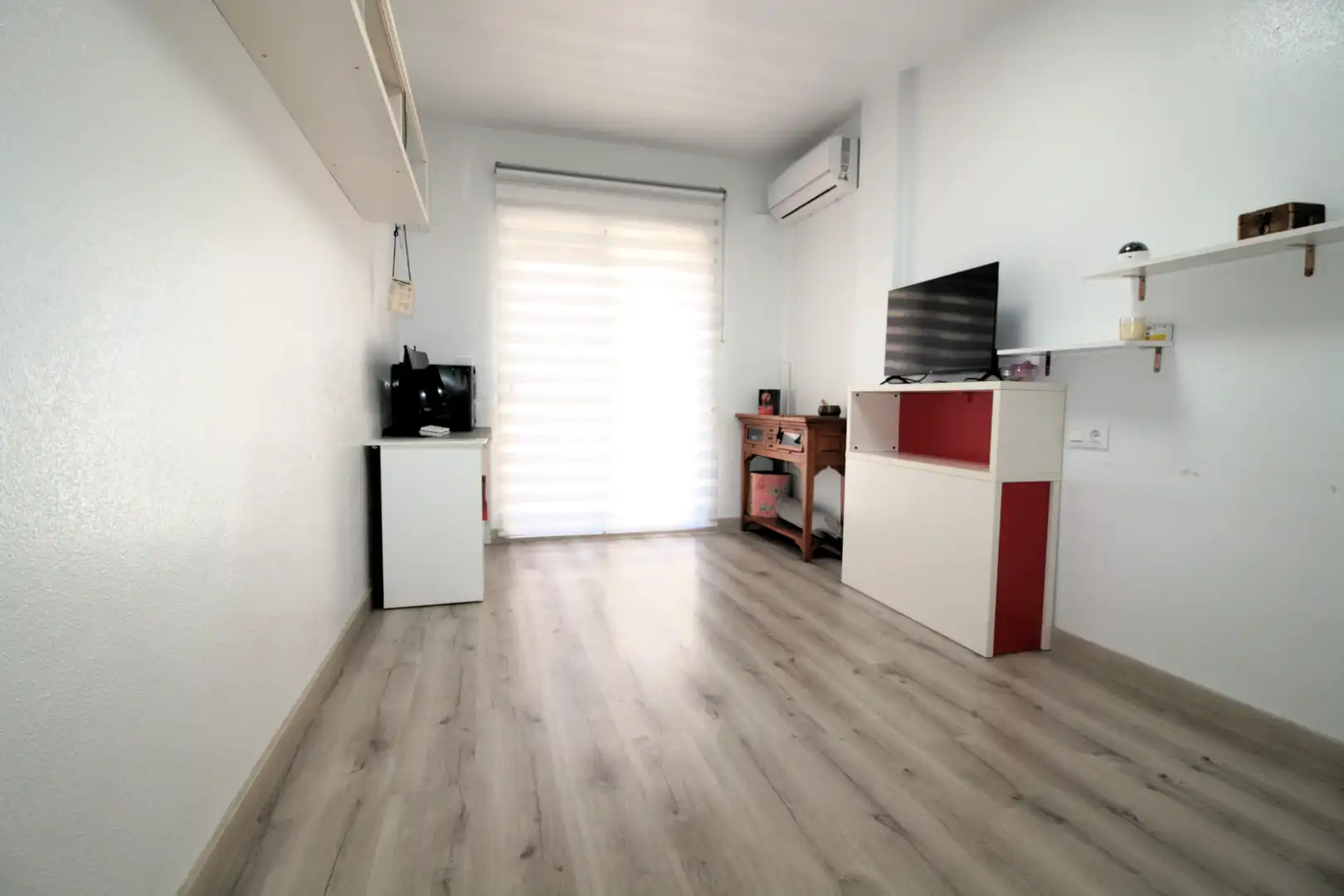 Sala de estar de Casa adosada en venta en Pilar de la Horadada con Aire acondicionado, Jardín privado y Terraza