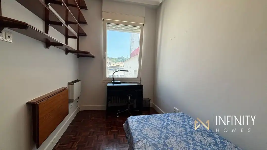 Bedroom of Flat for rent in Bilbao   with Heating, Terrace and Balcony