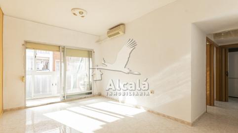 Foto 2 de Piso en venta en Caballería Española, Alcalá de Henares