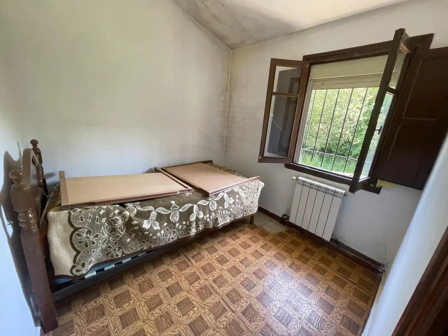 Dormitori de Casa o xalet en venda en Onís
