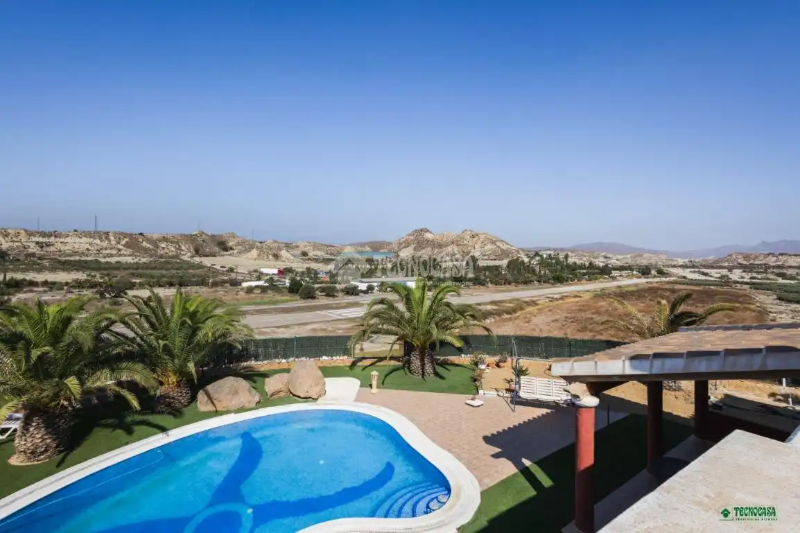 Landhaus mit Pool zum Verkauf in Las Cunas - La Algarrobina, imagen 2