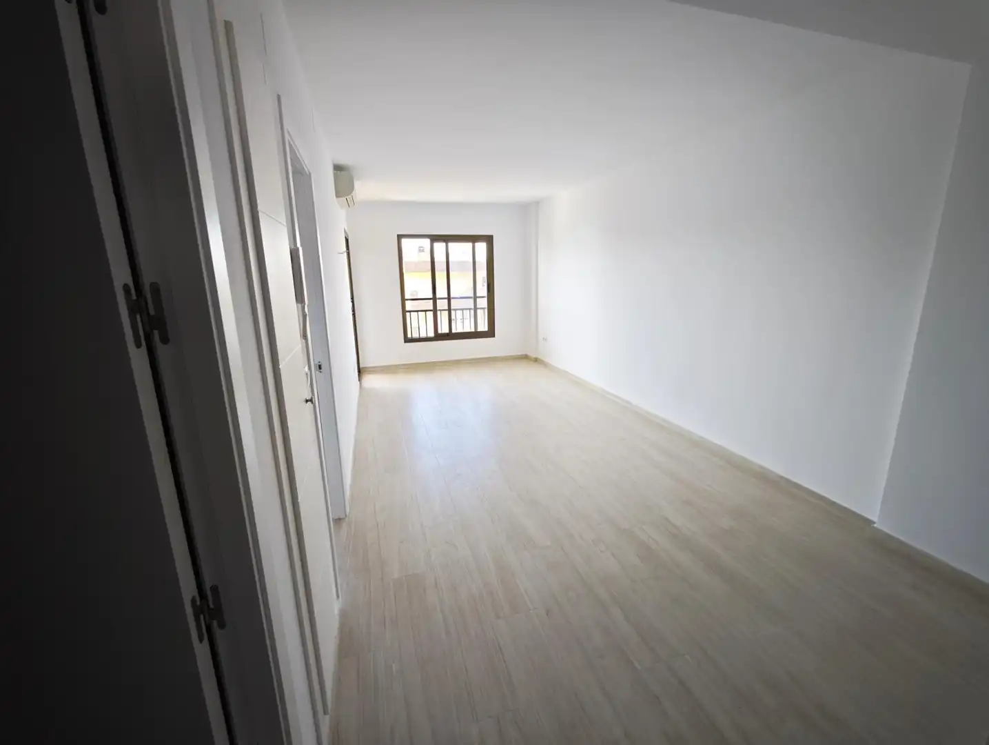 Apartamento con ascensor en venta en Marítimo Rey de España, imagen 3