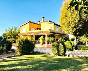 Garden of House or chalet for sale in Elche / Elx  with Air Conditioner and Balcony