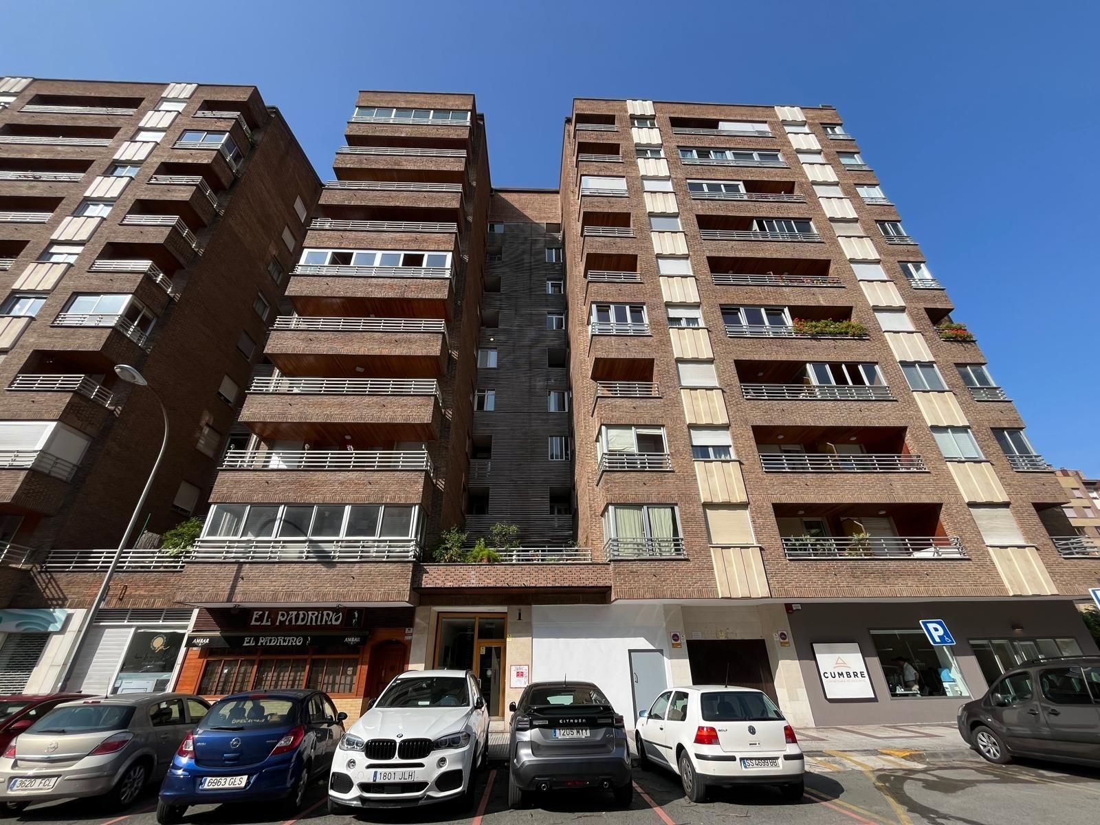Flat for sale in Iturrama