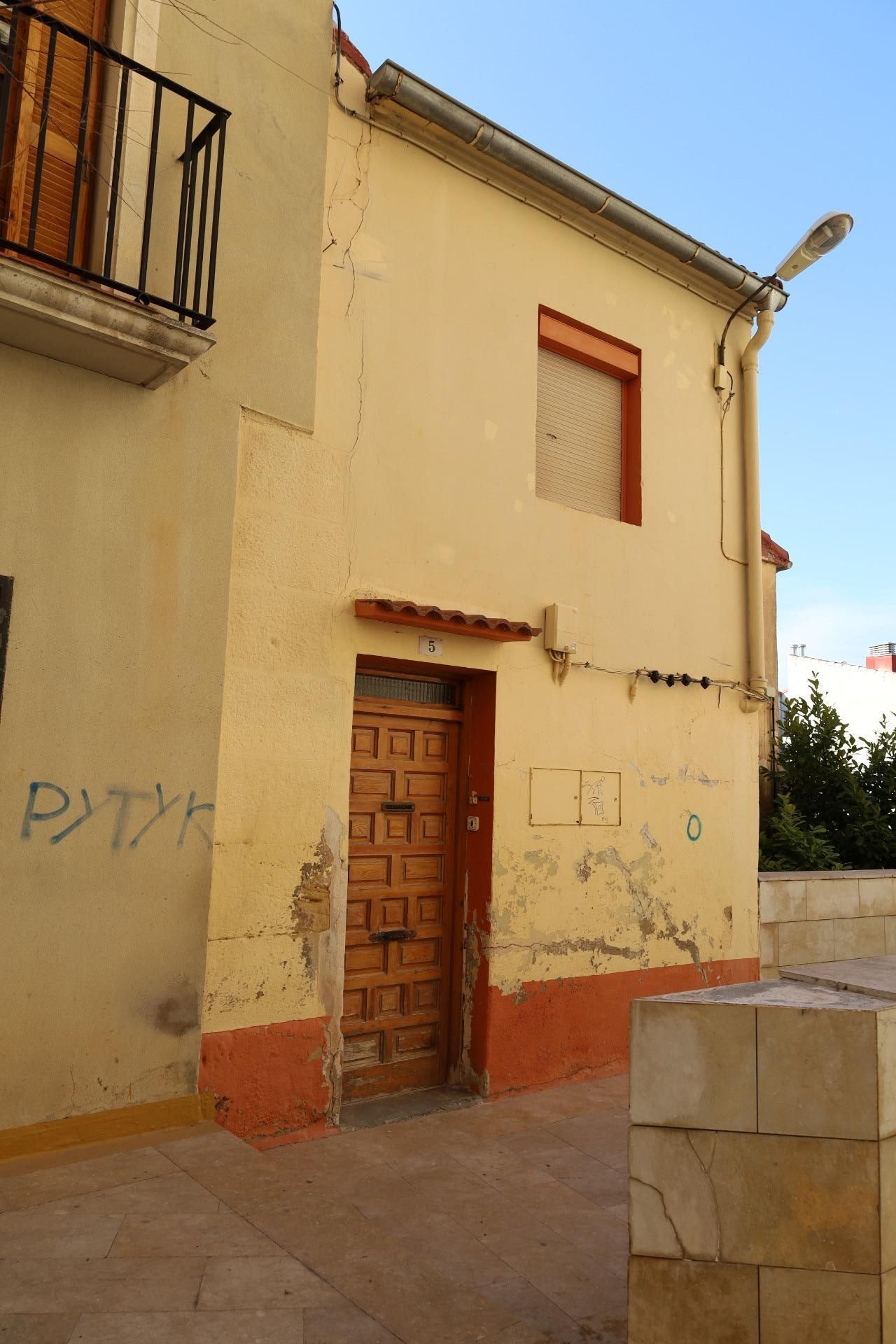 Exterior view of House or chalet for sale in Alcañiz  with Furnished and Balcony