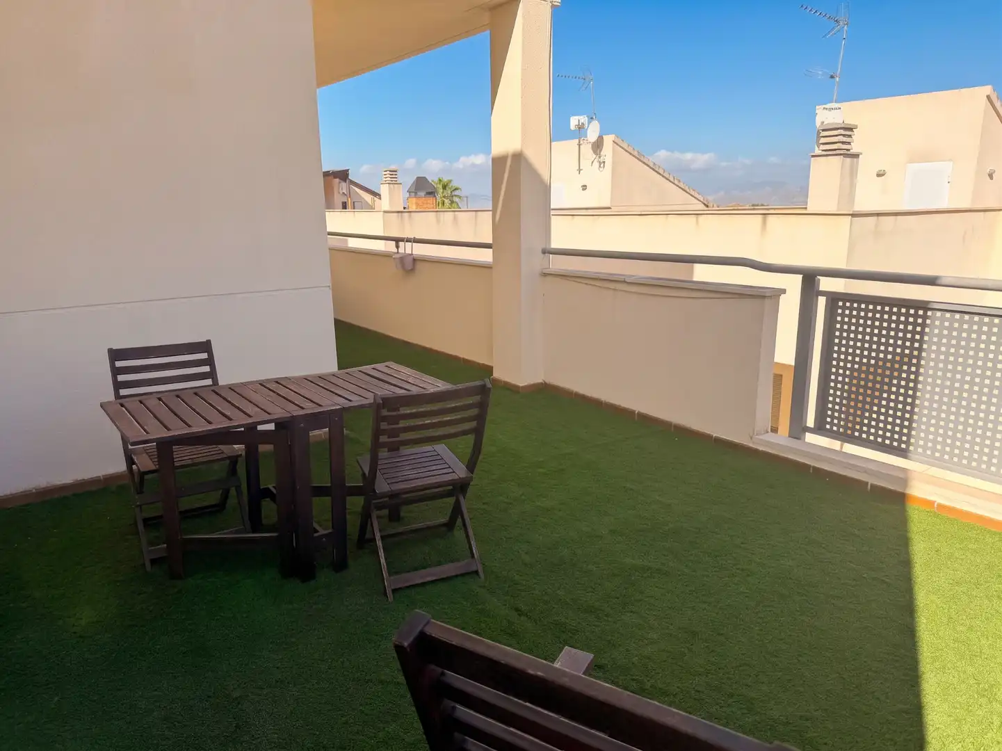 Terrassa de Casa o xalet en venda en La Alcayna