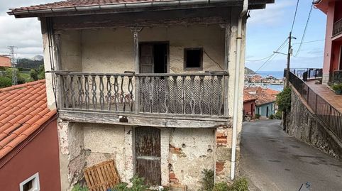 Foto 2 de Casa adosada en venta en Calle la Cuesta, 17, Ribadesella, Asturias