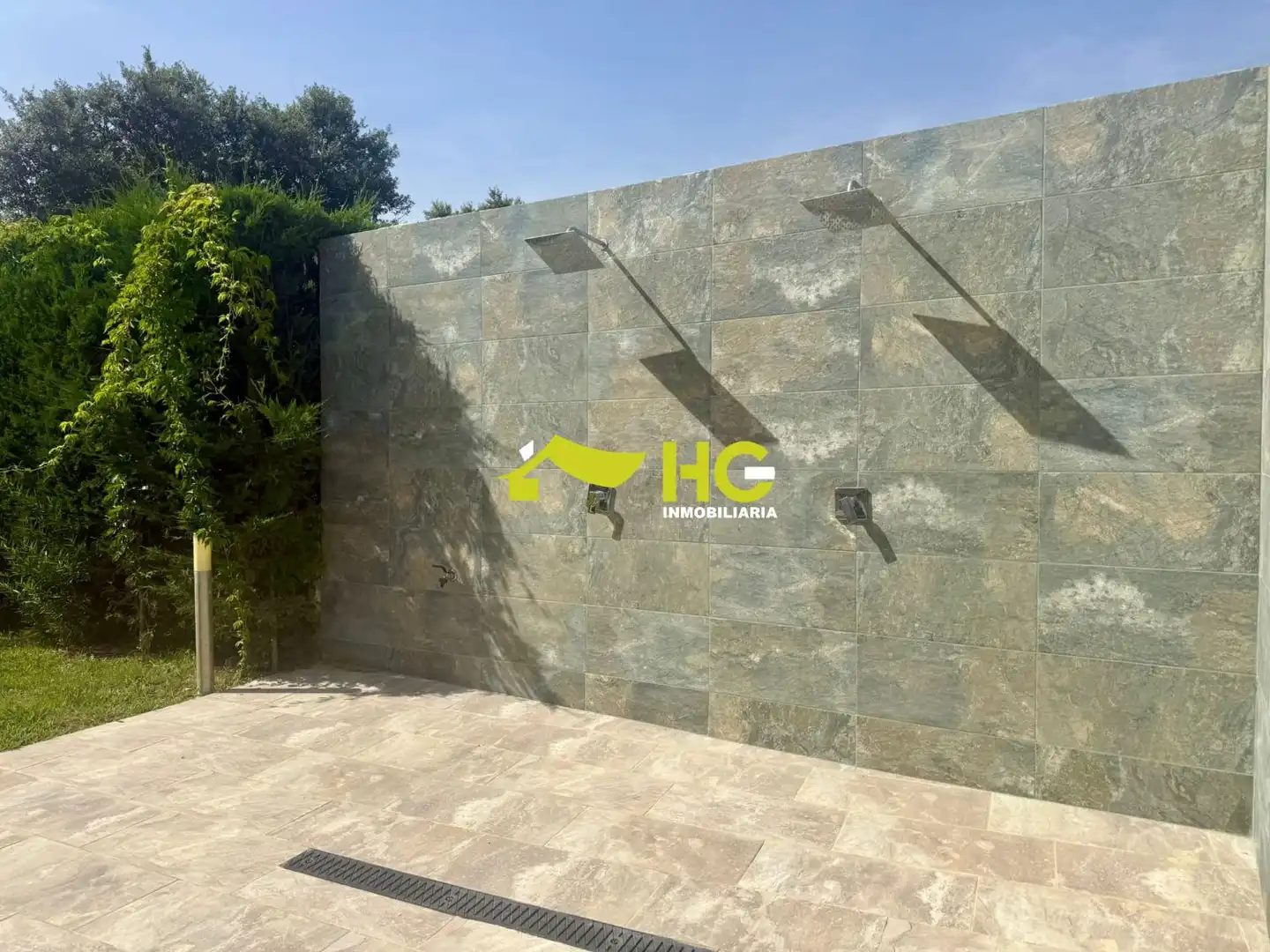 Terraza de Estudio de alquiler en Villaviciosa de Odón con Aire acondicionado, Calefacción y Amueblado
