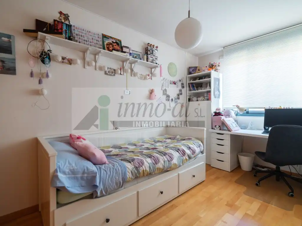 Habitación de Casa adosada en venta en Almazora / Almassora