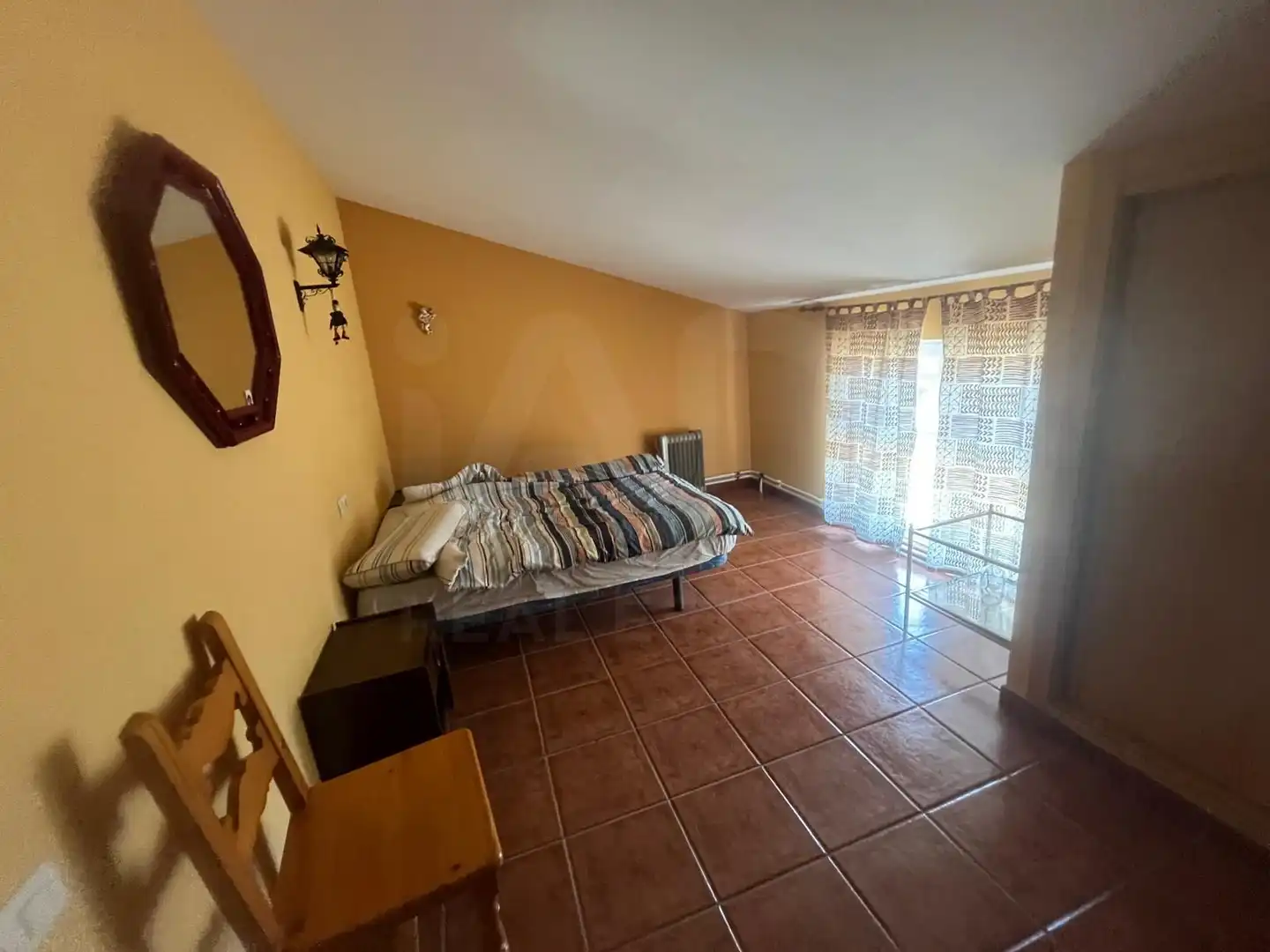Dormitori de Finca rústica en venda en Serradilla del Arroyo amb Calefacció i Terrassa