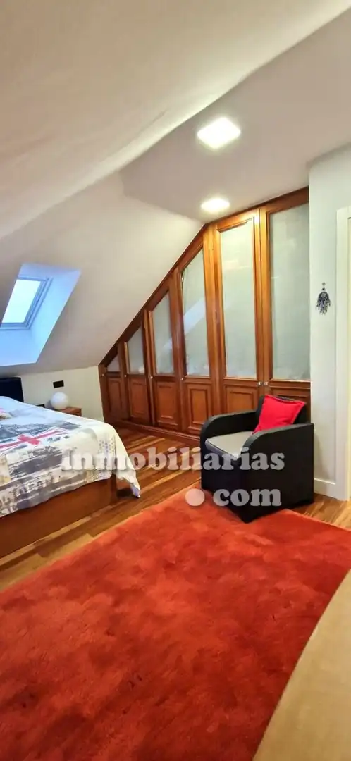 Ático en venta en Castro-Urdiales con Calefacción, Parquet y Trastero