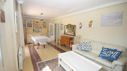 Foto 3 de Casa o chalet de alquiler en Avenida Pablo Ruiz Picasso, Huerta Belón - Calvario, Málaga