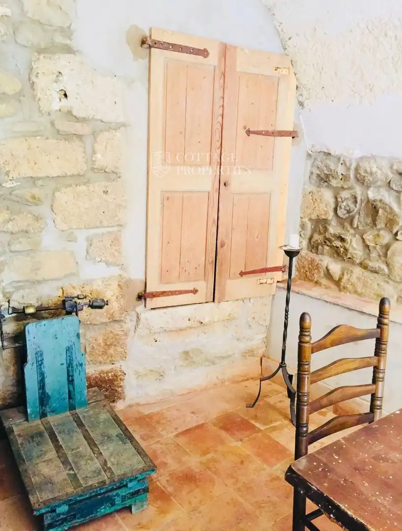 Edificio en venta en Camós
