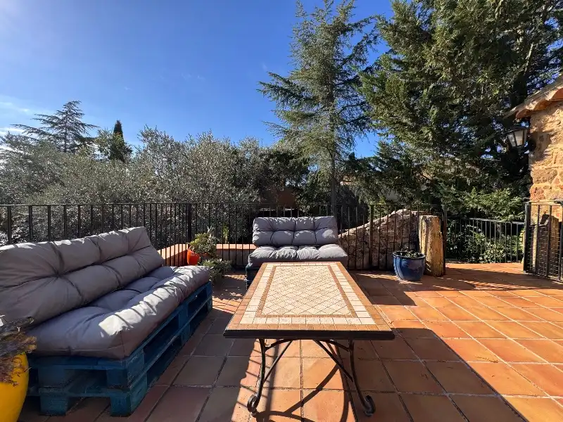 Terraza de Finca rústica en venta en Ullastret con Aire acondicionado, Calefacción y Jardín privado
