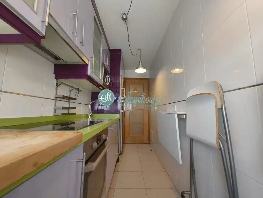 Cocina de Piso en venta en Torrecaballeros con Calefacción y Internet