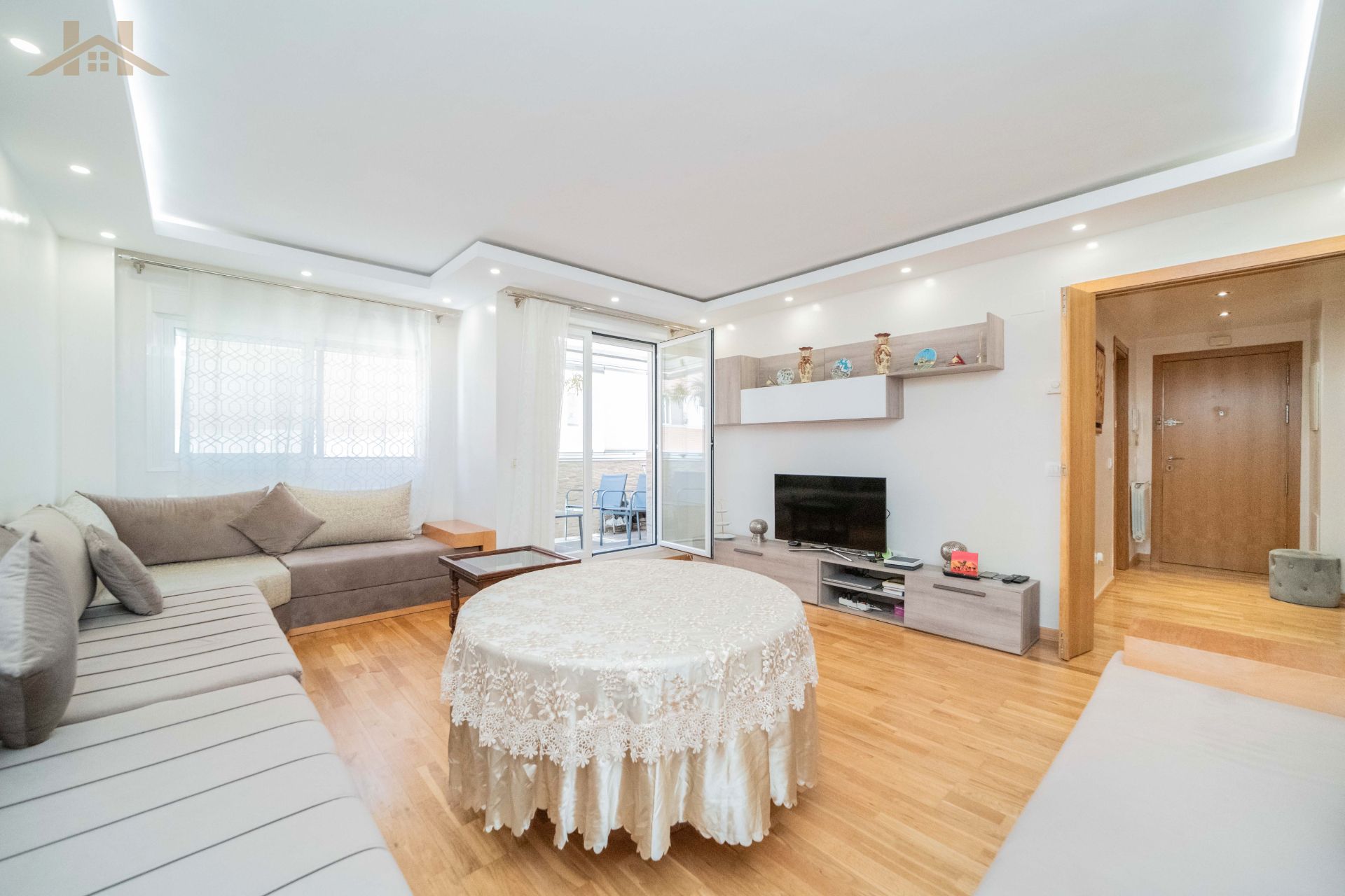 Sala d'estar de Pis en venda en Arroyomolinos (Madrid) amb Calefacció, Terrassa i Traster