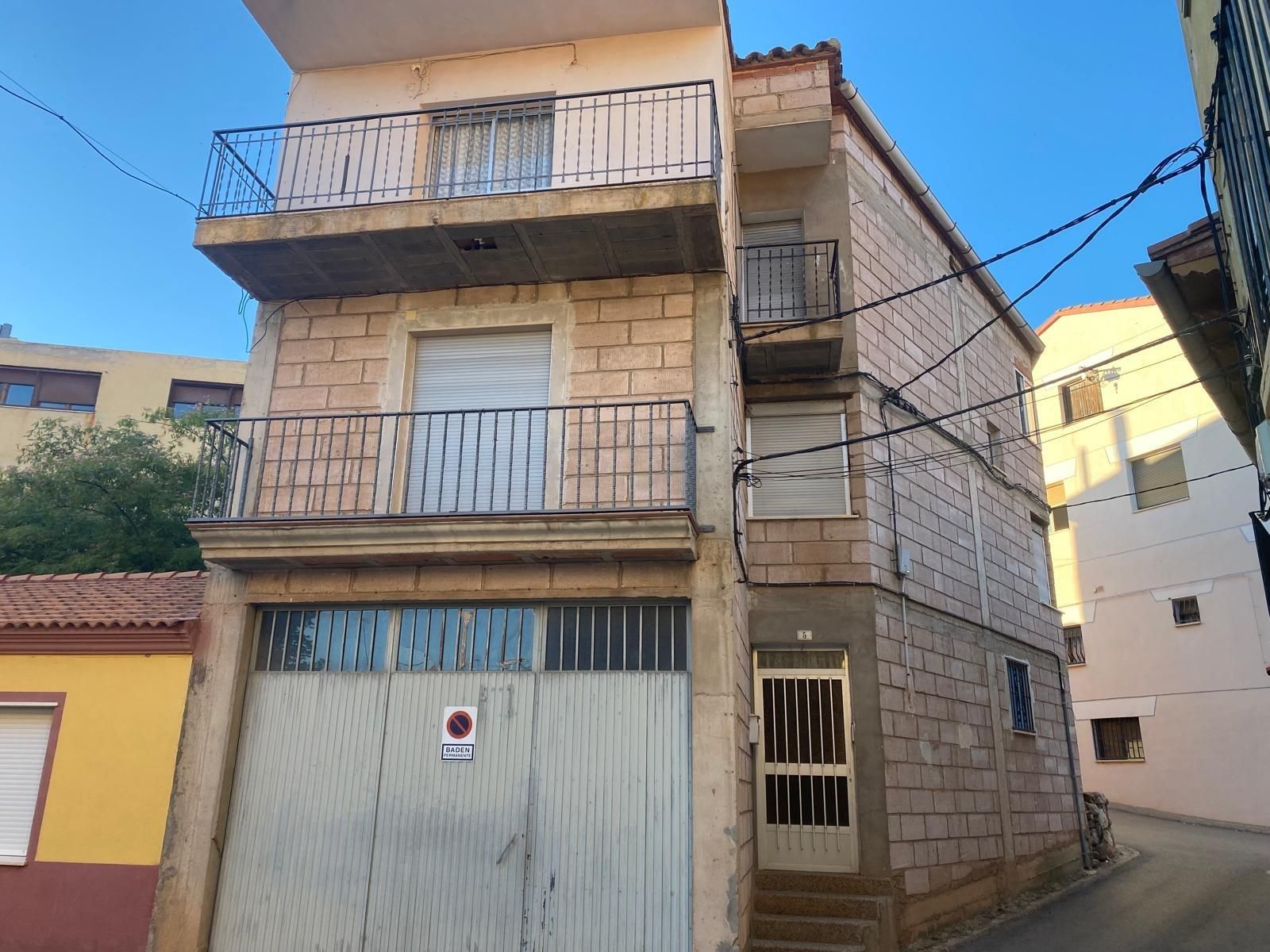 Exterior view of Building for sale in Báguena