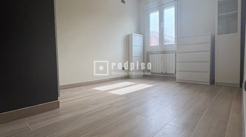 Foto 5 von Wohnung zur Miete in De la Virgen del Sagrario, Concepción, Madrid Capital