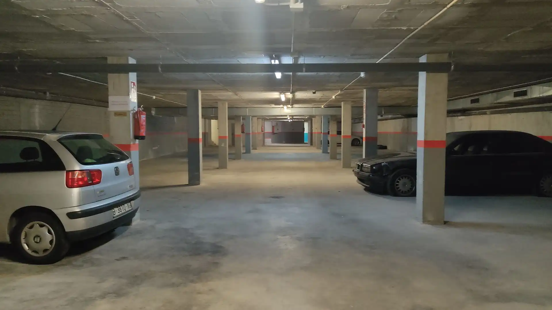 Parkplatz von Garage zum Verkauf in El Vendrell
