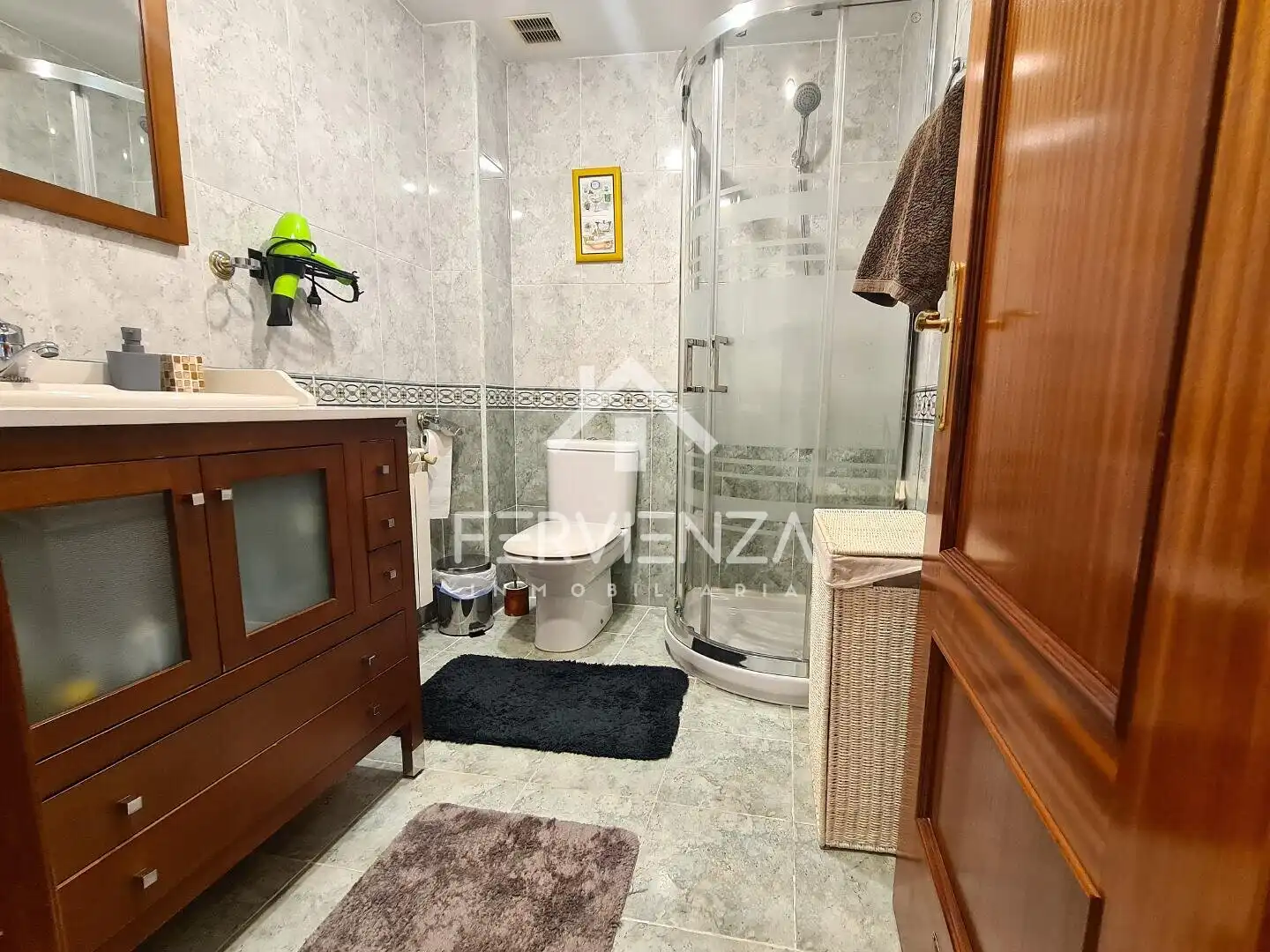 Bany de Dúplex en venda en Lena