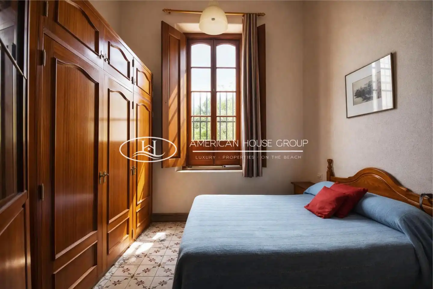 Habitación de Edificio en venta en Chiclana de la Frontera