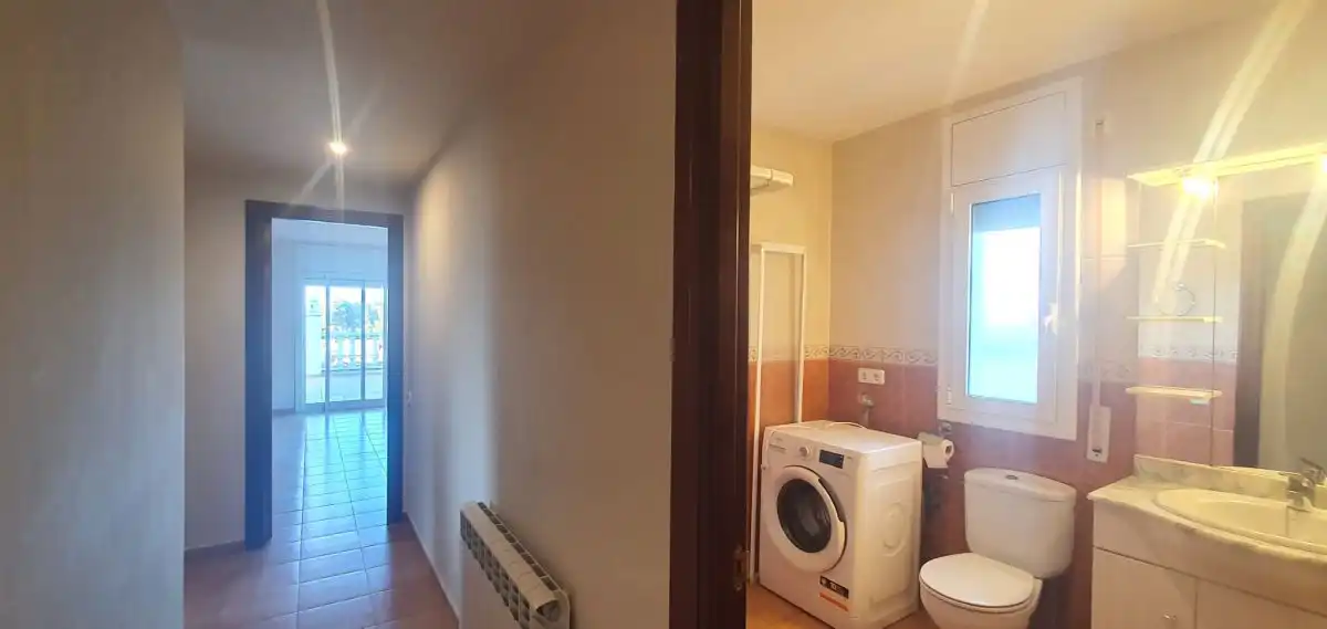 Baño de Casa o chalet en venta en Els Pallaresos con Aire acondicionado, Calefacción y Jardín privado