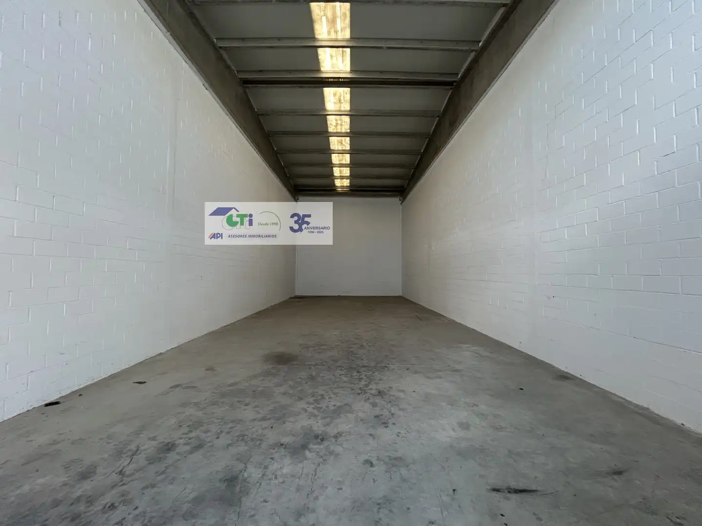 Industrial buildings for rent in CALLE ALBARDIN, Cartuja Baja