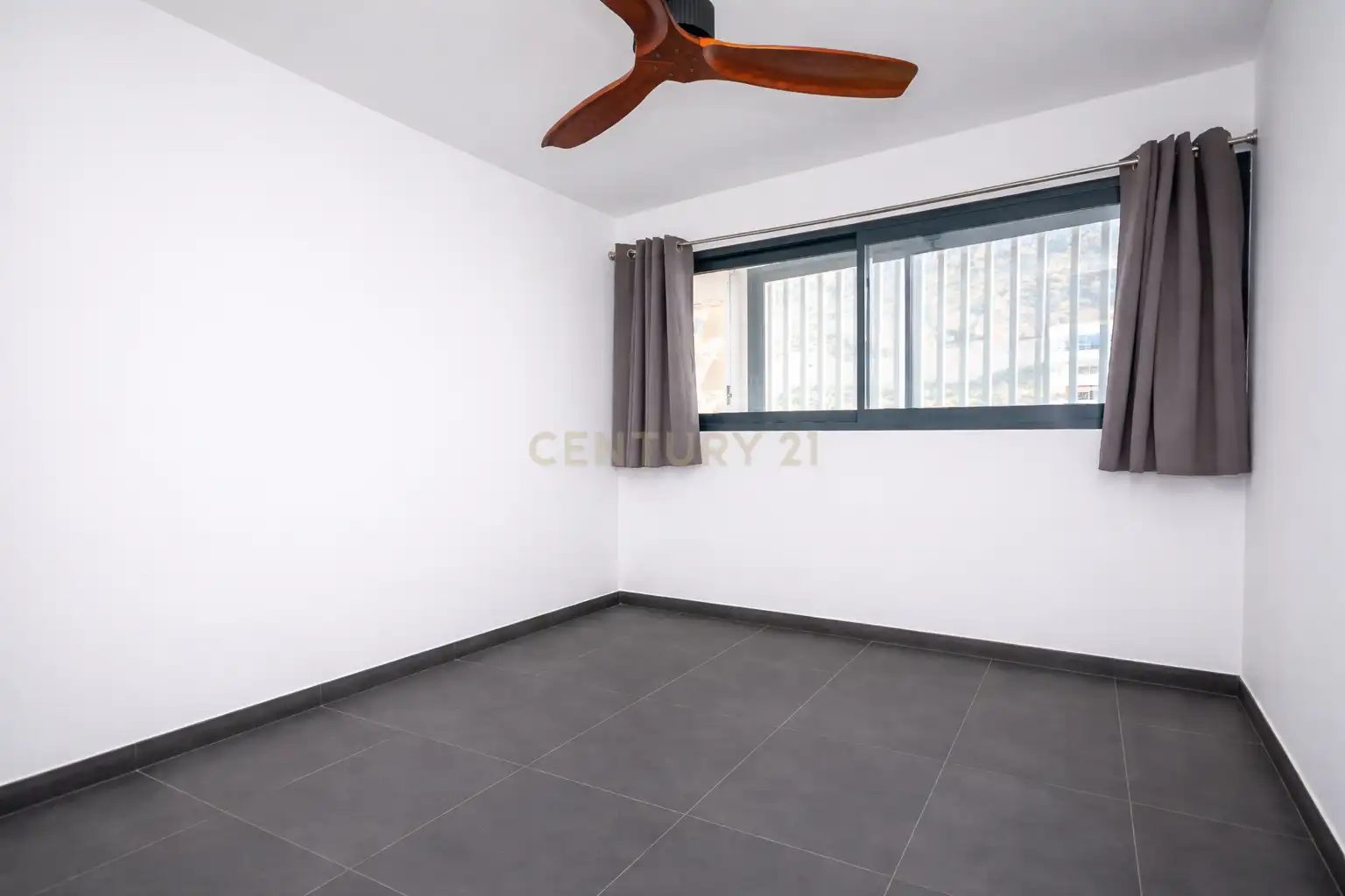 Piso en venta en Carrer Sol Naixent, 18b, Alicante, Spain, -1, Albufereta