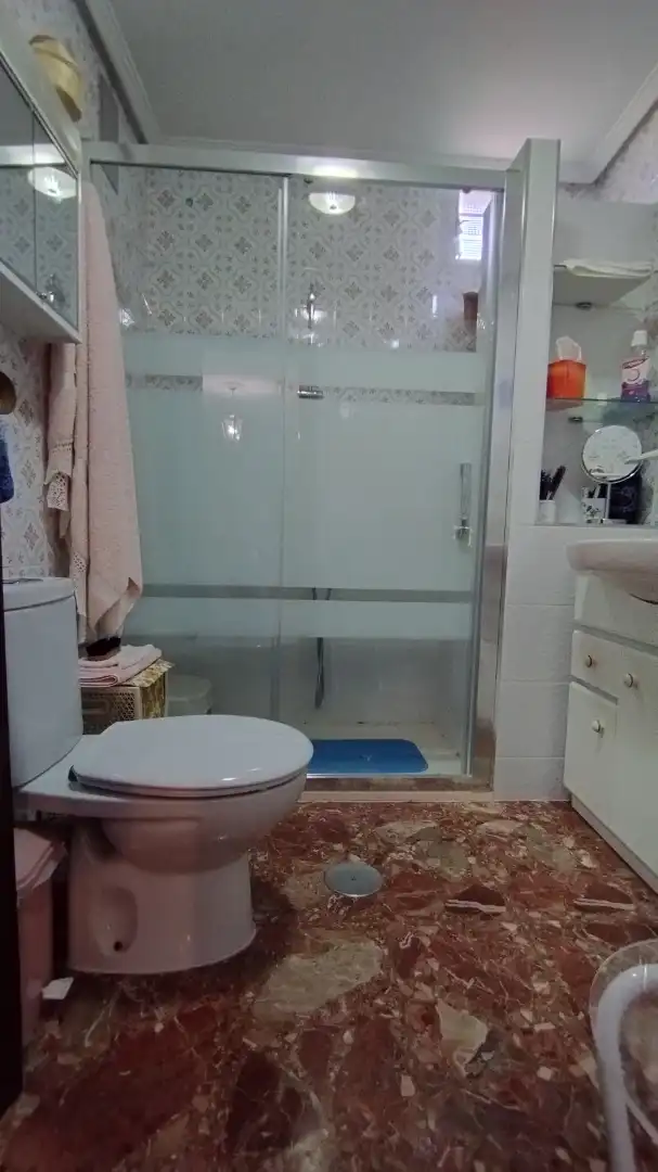 Baño de Piso en venta en Medina del Campo con Calefacción, Amueblado y Balcón