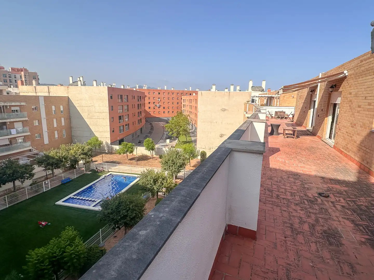 Ático con piscina en venta en Carrer de Honori García García 26