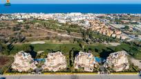 Vista exterior de Apartament en venda en Oliva amb Calefacció, Jardí privat i Terrassa