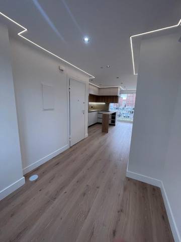 Piso en Venta en Calle de Valle Inclán en Las Águilas