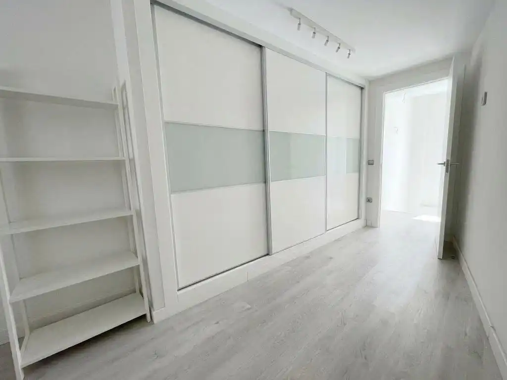Detached house with terrace for sale in Calle PEDRO MANTUANO, imagen 11