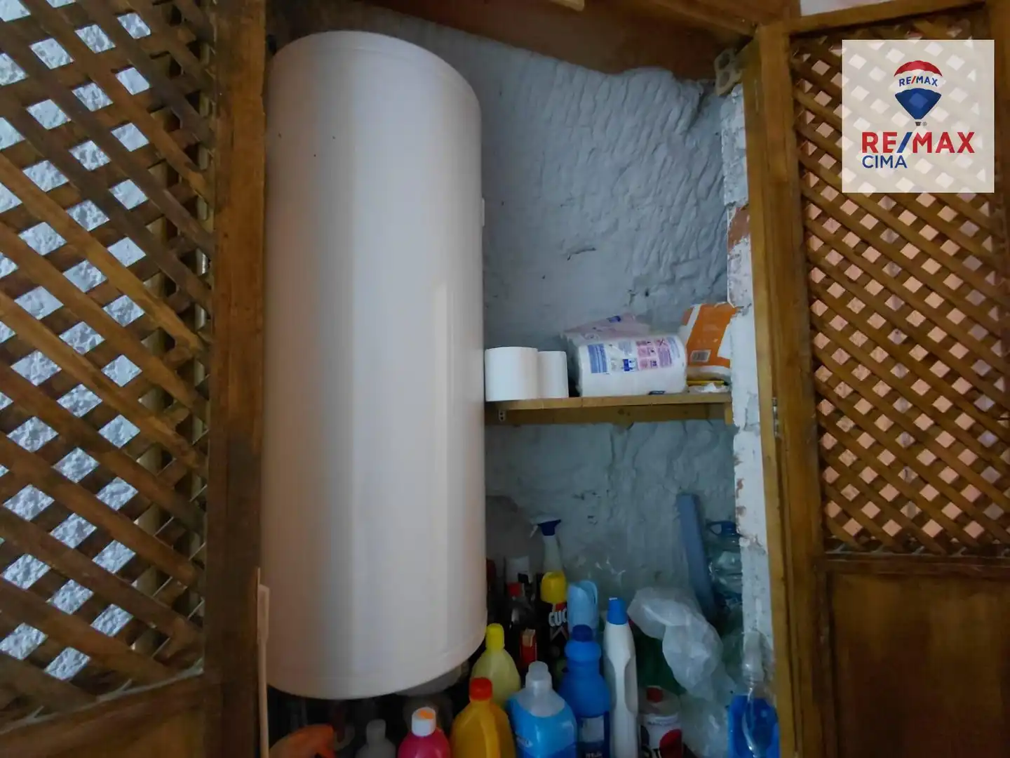 Baño de Finca rústica en venta en Benamaurel