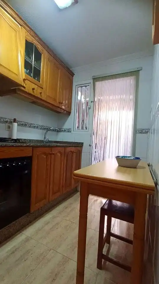 Cuina de Dúplex en venda en San Pedro del Pinatar amb Aire condicionat, Terrassa i Moblat