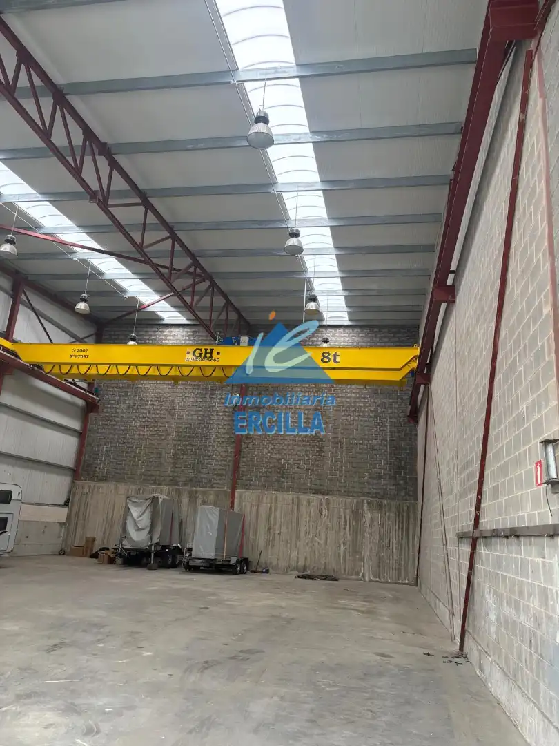 Nau industrial en venda a Diseminado Santecilla