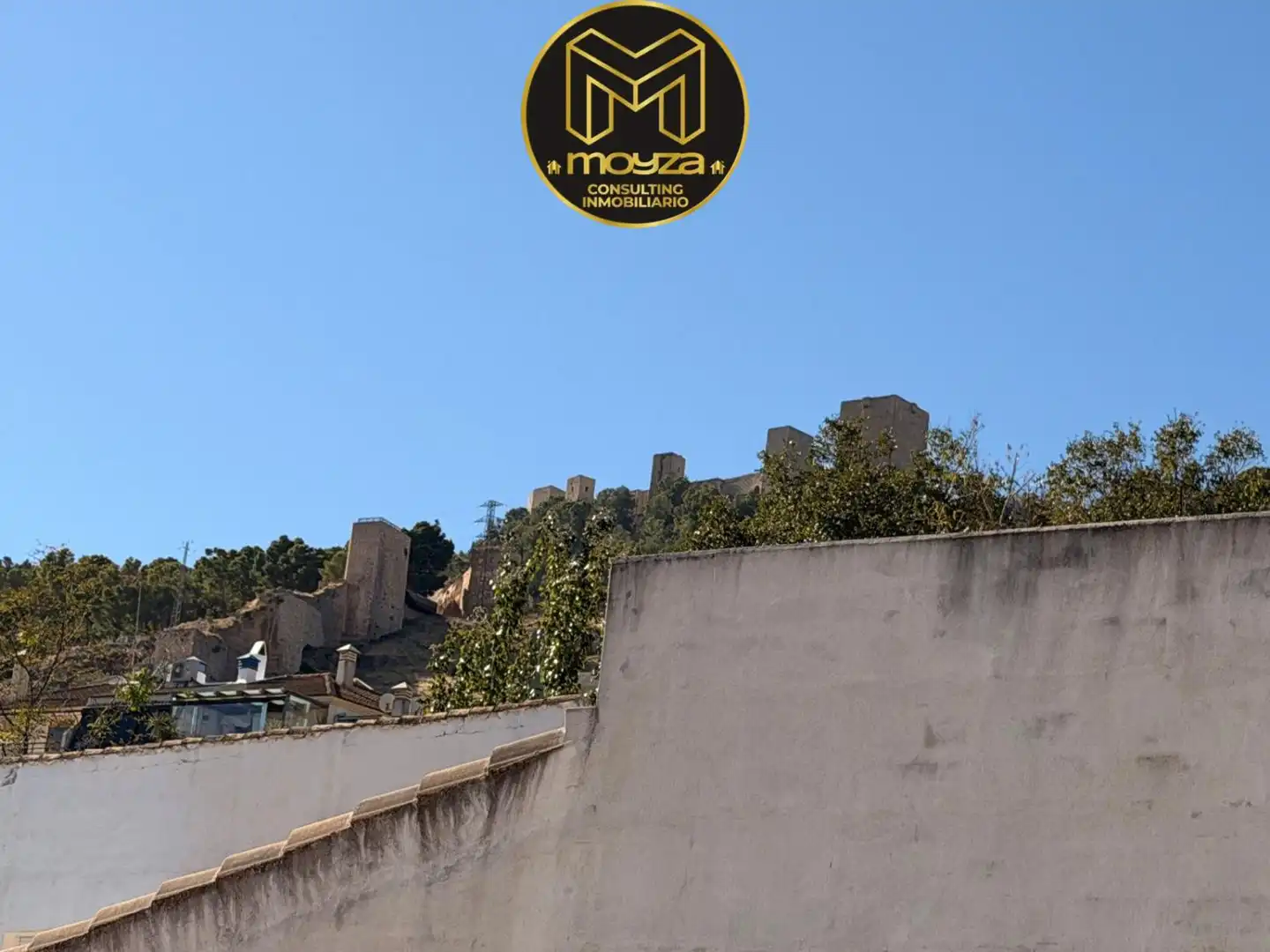 Vista exterior de Casa o xalet en venda en Jaén amb Aire condicionat, Calefacció i Terrassa