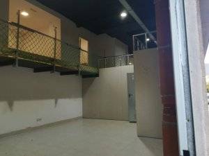 Nave industrial en Venta en PAU de Carabanchel