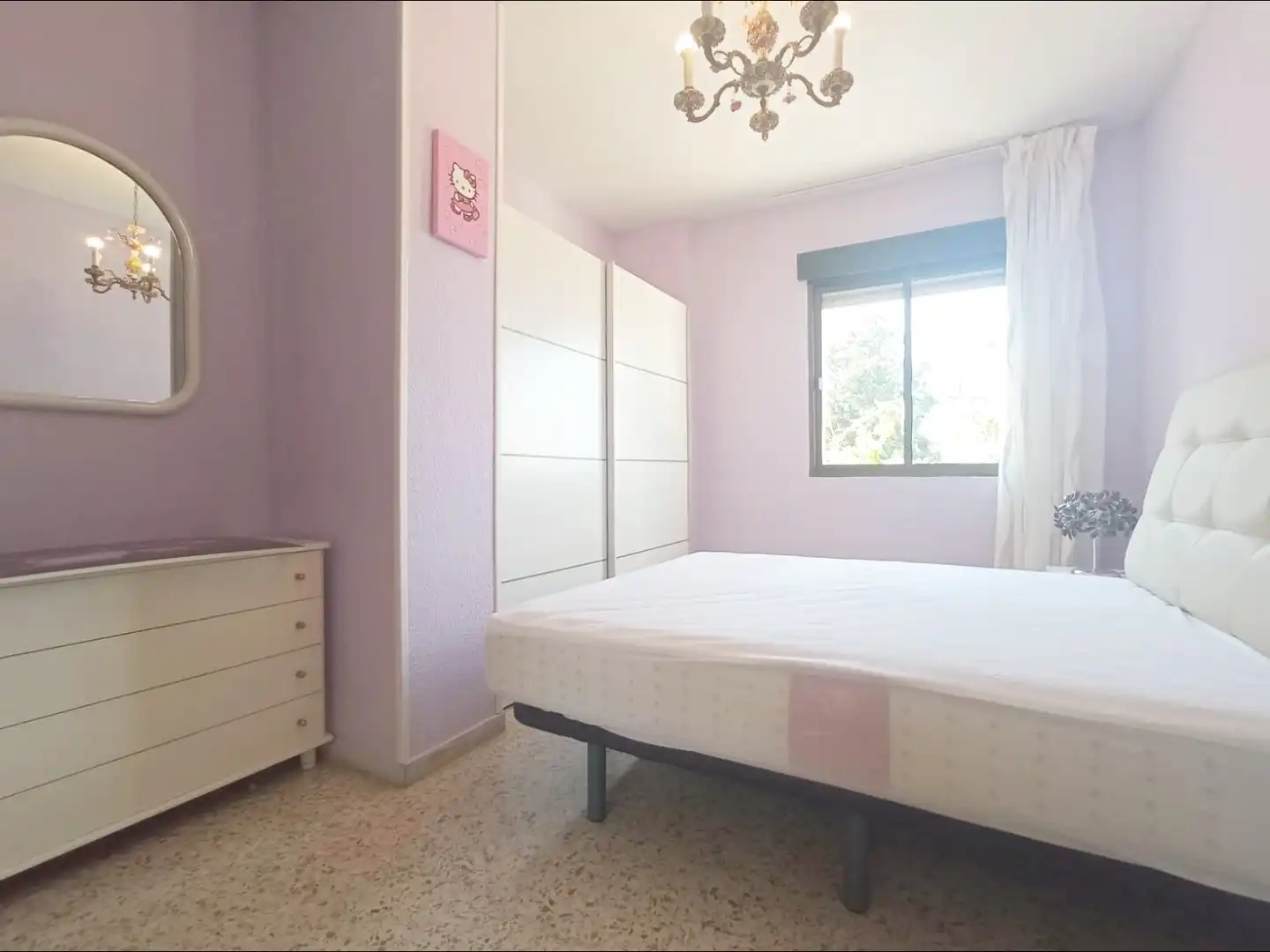 Dormitori de Apartament de lloguer en Granada amb Aire condicionat, Calefacció i Terrassa